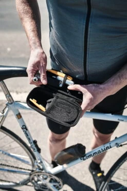 Fidlock TWIST Gereedschapsset + Bike Base - Zwart -Fietsaccessoires Winkel 09653 BLK fidlock TWIST toolbox bikebase outdoor 05