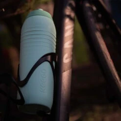 Fidlock Keego Fles 750 - Zilver -Fietsaccessoires Winkel keego sport bottle 750ml celestial mint 4